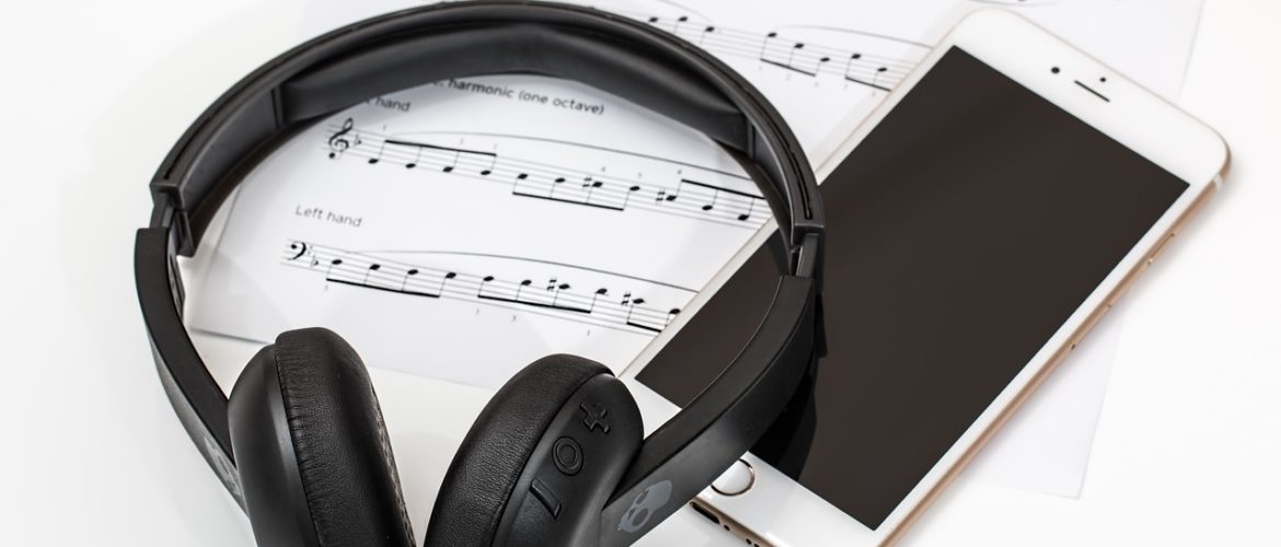 Wireless Headphone Buying Guide