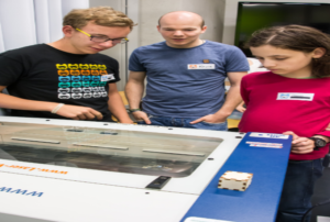 t-shirt printing machine